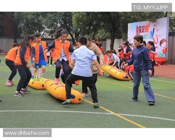 吴彦祖般帅气的足球明星们在绿茵场上的风采与魅力